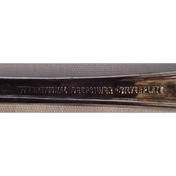 VTG Mixed Lot of 3 Silverplate Forks: 2 Cocktail Seafood Forks & 1 Dinner Fork - Picture 7 of 8